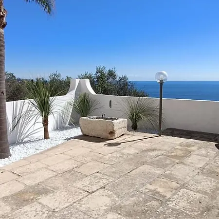 Holiday home Casa Le Radici-castro Castro (Lecce)
