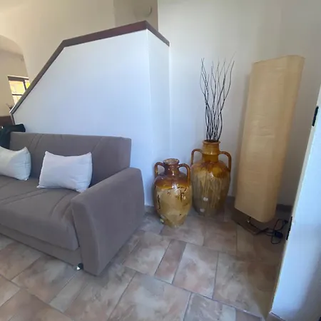 Holiday home Casa Le Radici-castro