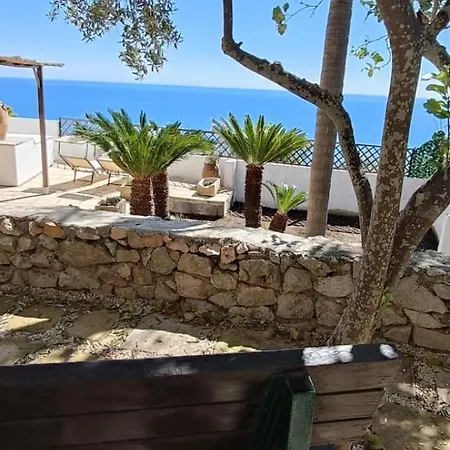 Casa Le Radici-castro Castro (Lecce)